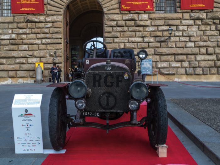 Itala 20/30 Concorso di Eleganza Alla Corte dei Medici 2017