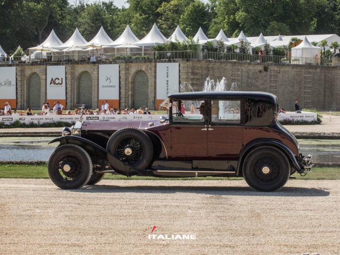 Italianedacorsa-Chantilly-Arts-&-Elegance-2019-Rolls-Royce-PHANTOM