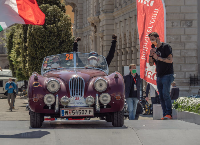 Mitteleuropean-Race-2021-Jaguar-XK-140-OTS