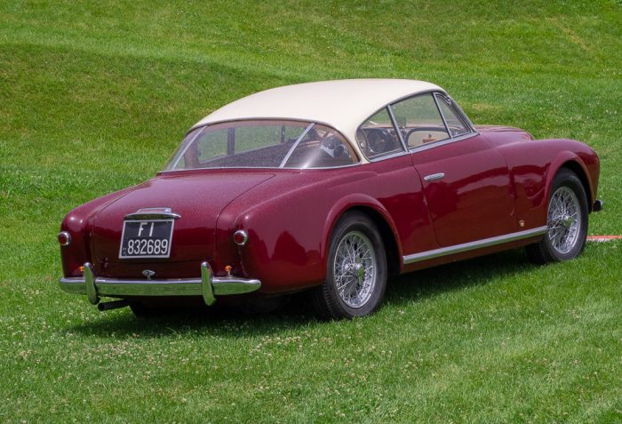 Alfa-Romeo-1900-SS-Castagna